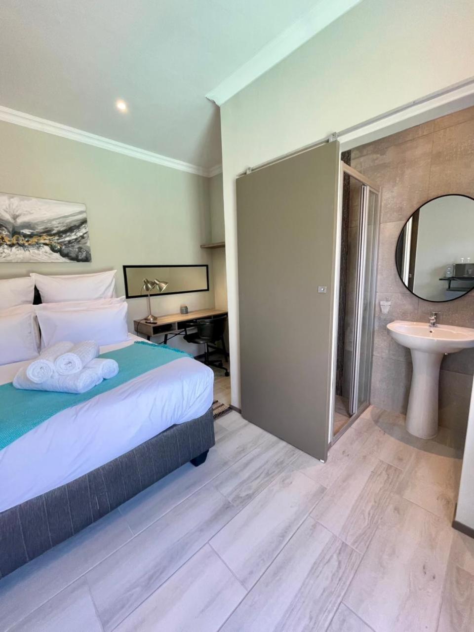 Apartamento Tehillah On Boom Bothasig Exterior foto