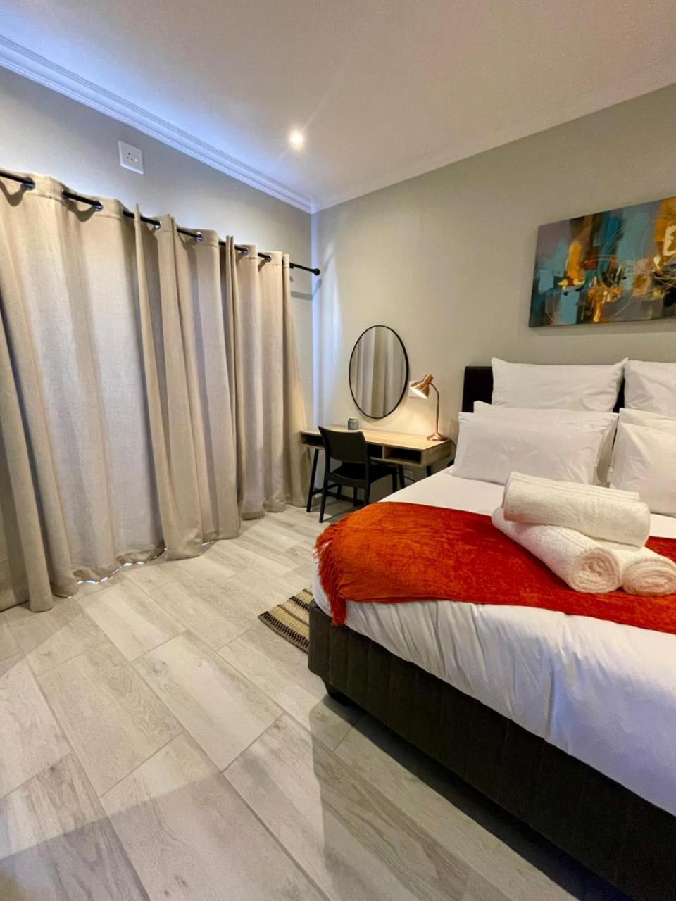 Apartamento Tehillah On Boom Bothasig Exterior foto