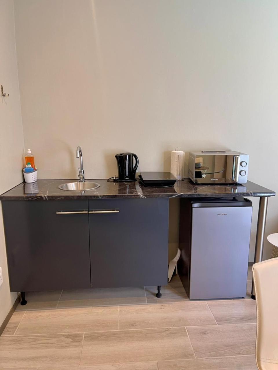 Apartamento Tehillah On Boom Bothasig Exterior foto